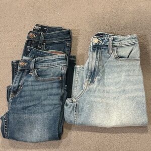 Women’s Hollister Jean Bundle size 24 SHORT
